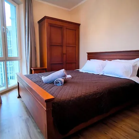 Dawn Park Deluxe 3 Floor 아파트