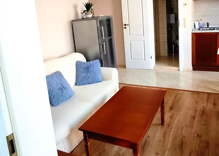 Dawn Park Deluxe 3 Floor *